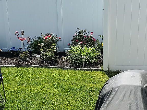 Private gated yard