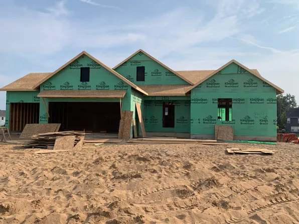 10672 Winnie Ln, Allendale, MI 49401