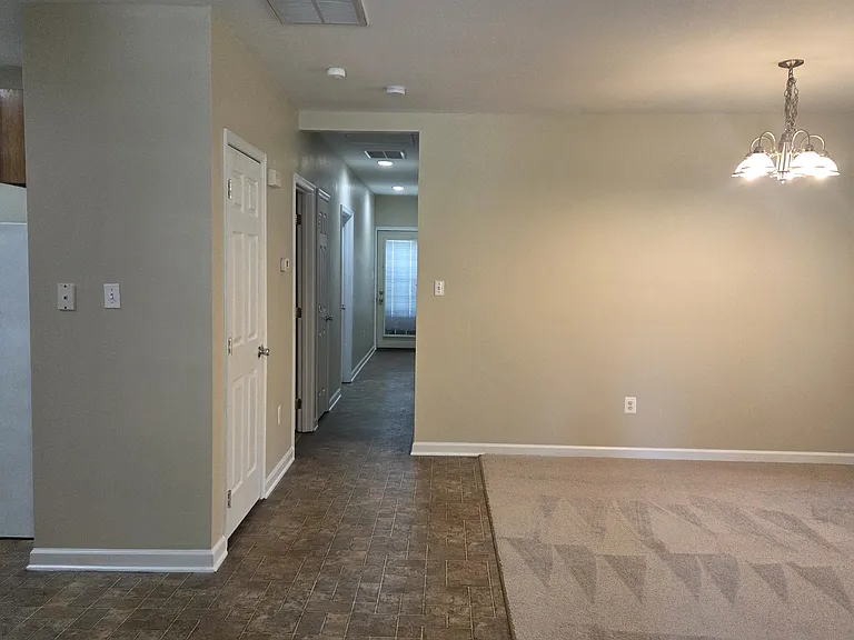 1607 Church St — Photo 4