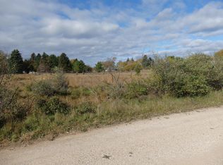 Sunset Ln, Manistee, MI 49660