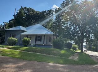 143 N Myrtle, Summit, MS 39666
