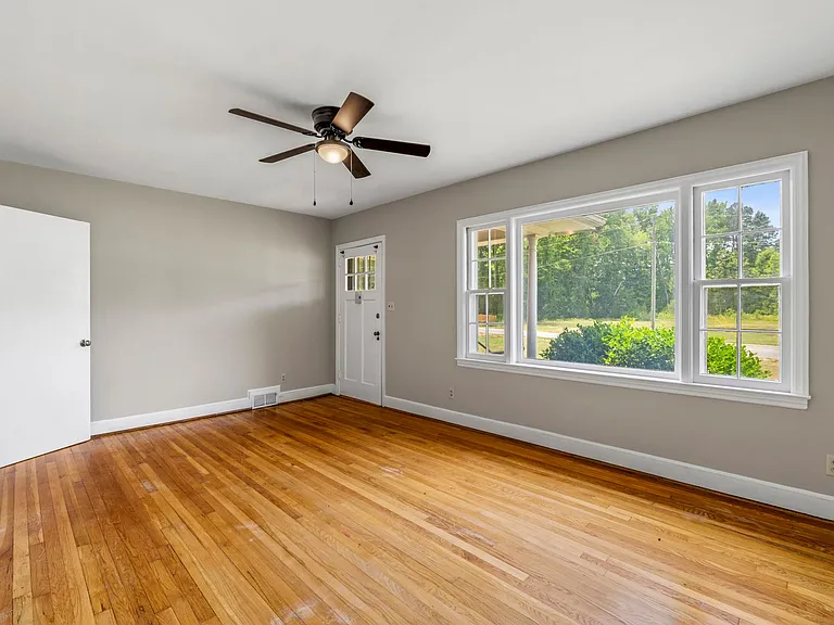 5219 Carol Ave — Photo 3