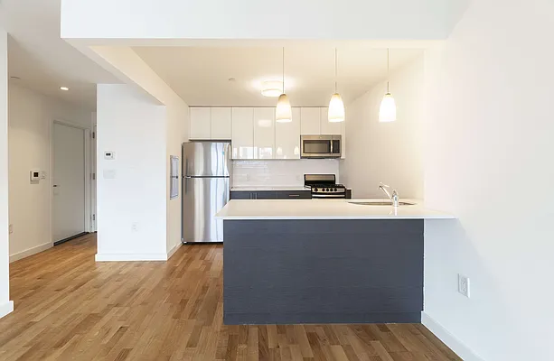 Rented by Astoria Realty | media 13