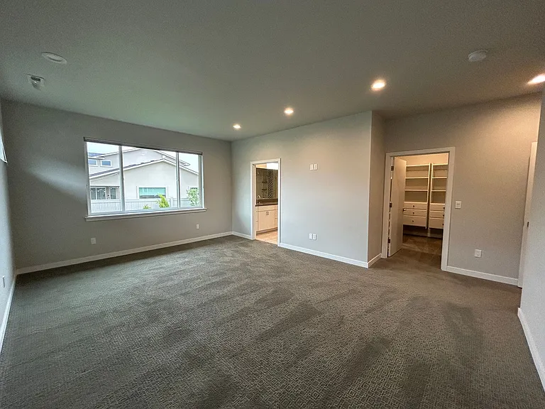 304 E Stanford Ave — Photo 12