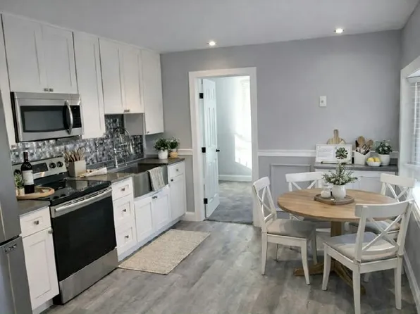 1 Victory Ave Trailer 84, Pennsville, NJ 08070