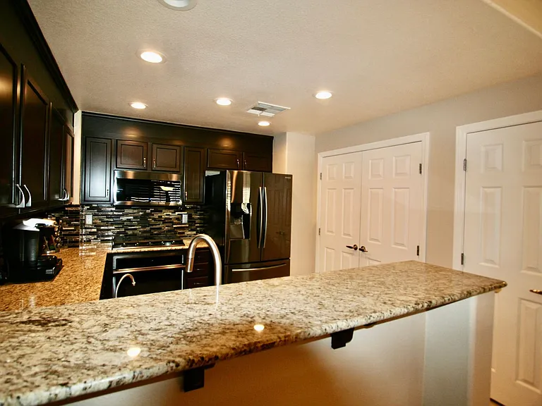 820 Canterra St #2052 — Photo 12