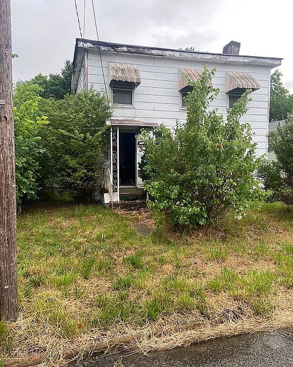 1st image of 668 S Jones St