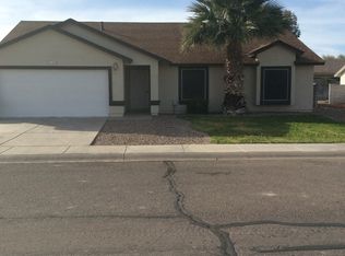 1472 S Hummingbird Ln, Thatcher, AZ 85552