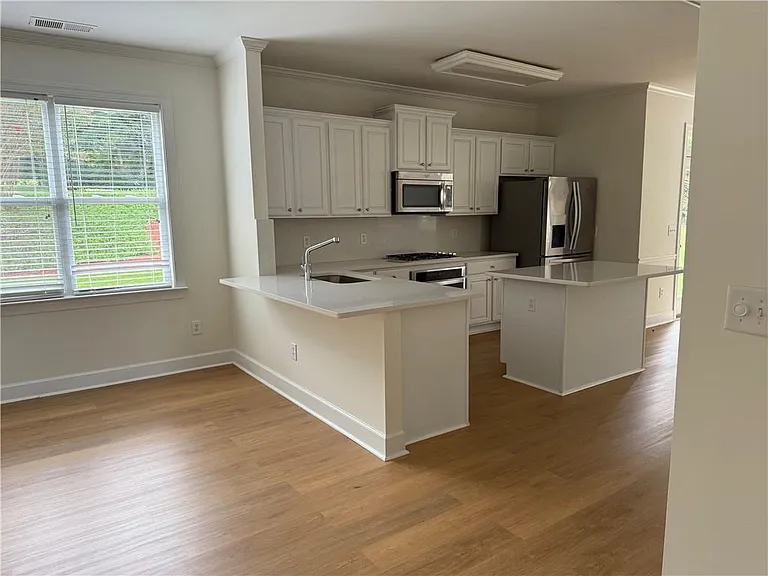 3120 Caney Creek Ln — Photo 6
