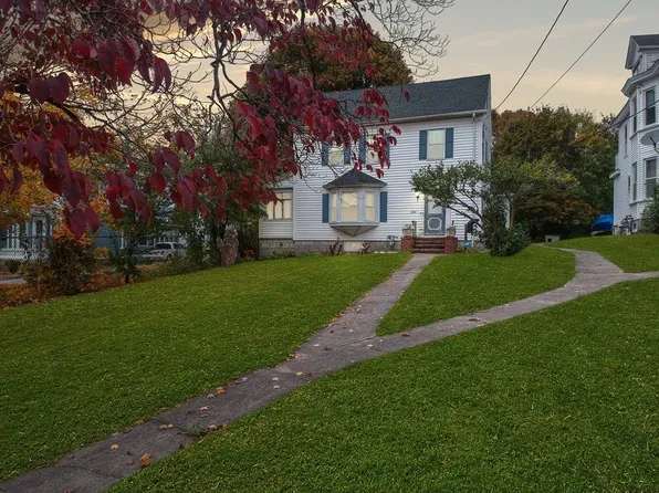 140 E Haverhill St #3, Lawrence, MA 01841