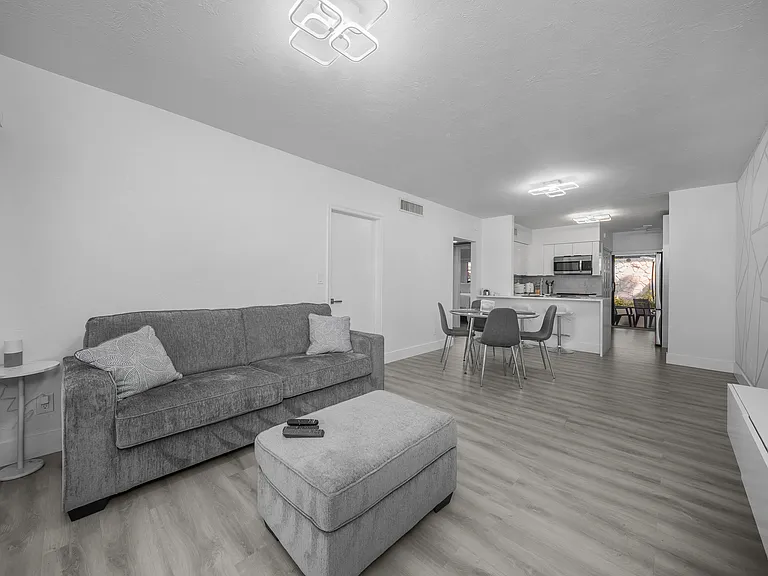 201 S Collier Blvd #1 — Photo 7