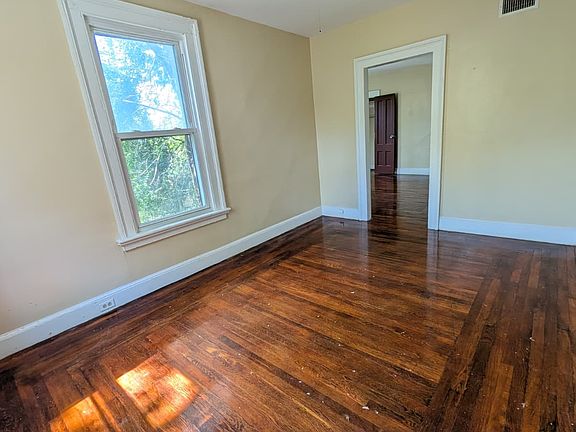 3rd image of 111 Bristol St #22L