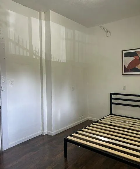 404 N 5th St #9 — Photo 3