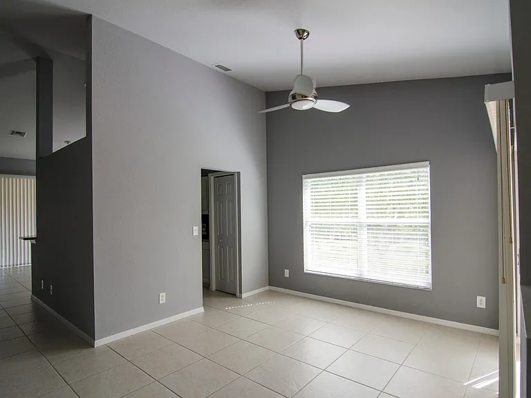 5205 Birmingham Dr #202 — Photo 4