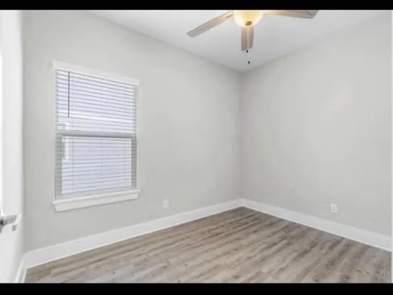 Date Palm Ln — Photo 9