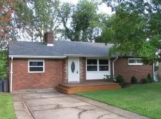 1714 Woodside Dr, Ambridge, PA 15003