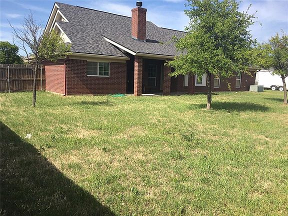 2nd image of 221 Tempest Ln