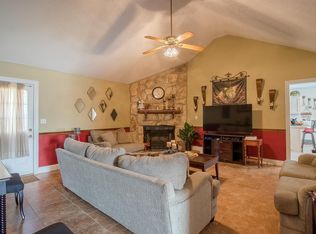 40 Kane Rd, Mchenry, MS 39561