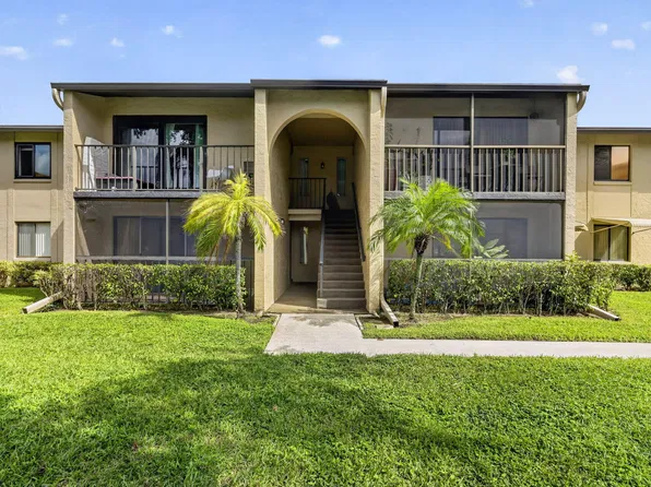 528 SHADY PINE Way #B1, Greenacres, FL 33415