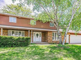 1000 S Fidelis St, Appleton, WI 54915