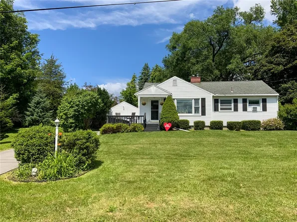 3 Lakeview Dr, Lansing, NY 14882