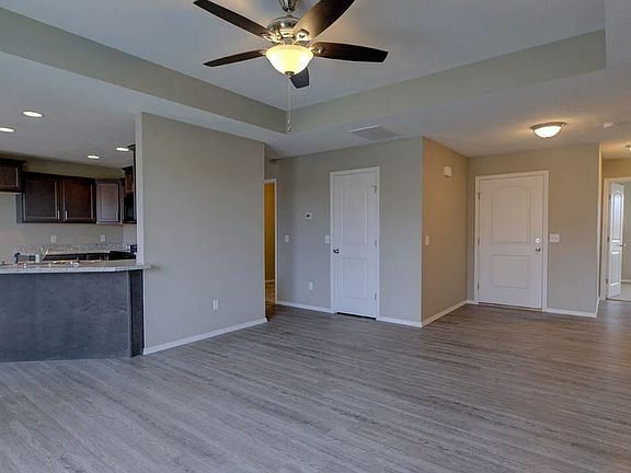 5th image of 1091 S Calabria Ave