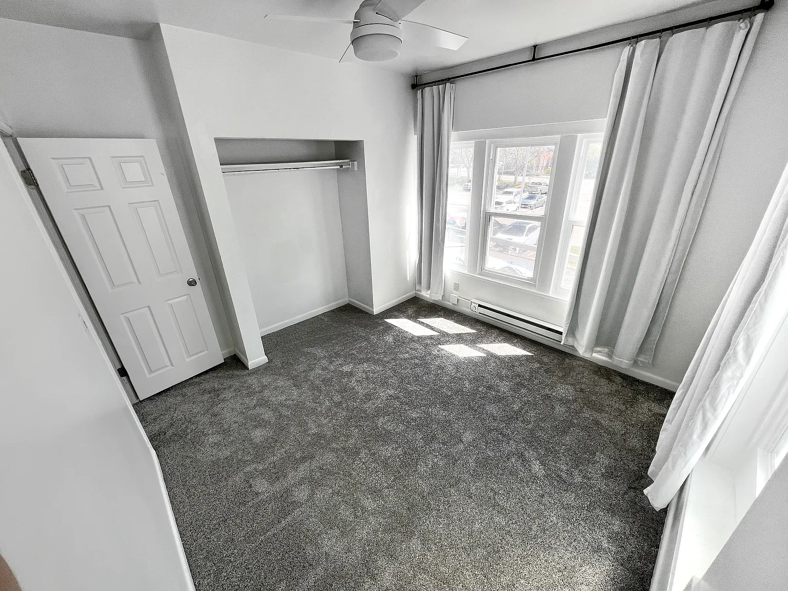 2 bed, $1,695 — Photo 4