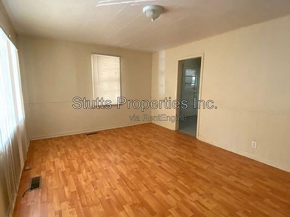 2nd image of 317 Pickens Ave