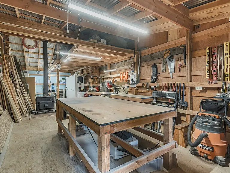 3141 N Riley Creek Rd — Photo 23