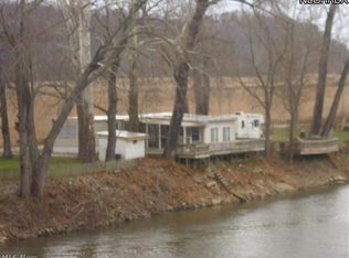 8670A Old River Rd, Philo, OH 43771