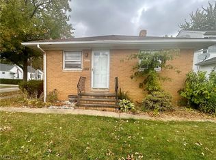 30801 Grant St, Wickliffe, OH 44092