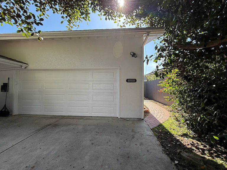 8862 La Jolla Scenic Dr N — Photo 25