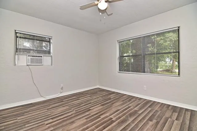 2520 E Jefferson St #A — Photo 14