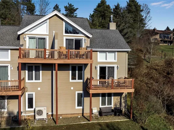 517 Deer Crossing Rd, Ellicottville, NY 14731