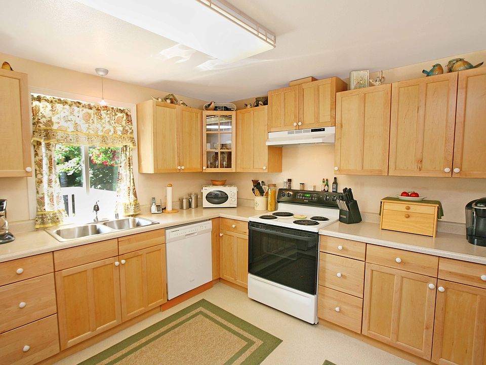 1st image of 6895 Aegean Blvd NE