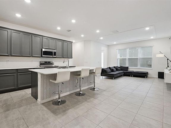 3rd image of 7007 TWILIGHT BAY DRIVE