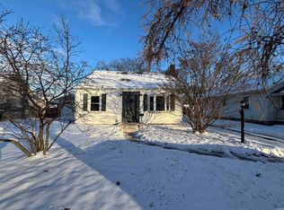 2710 Waynewood Dr, Fort Wayne, IN 46809