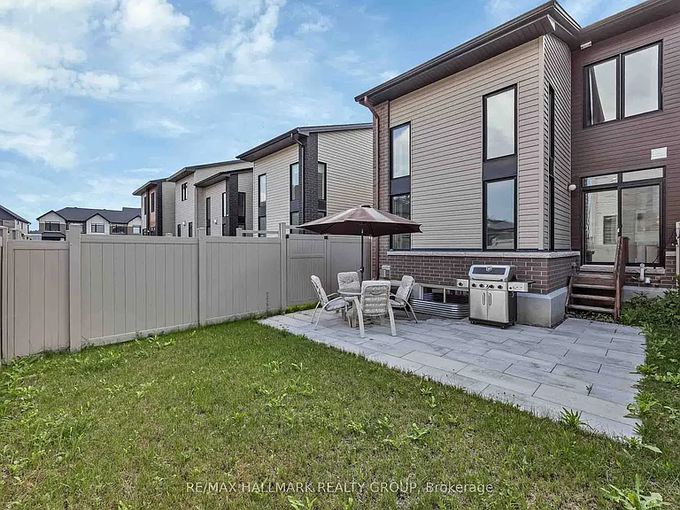 208 Big Dipper St E — Photo 39