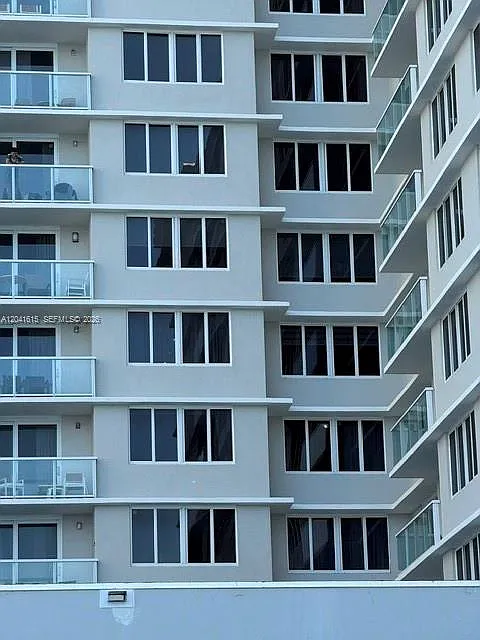 The Aventura Beach Club C — Photo 3