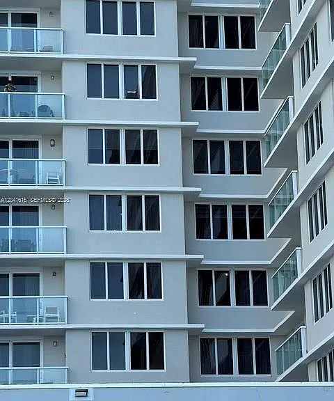 19201 Collins Ave #348 — Photo 3