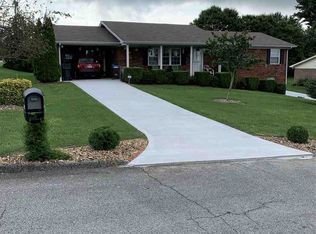 3421 Deena Cir, Morristown, TN 37814