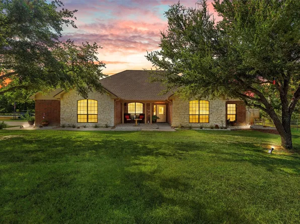 210 April Cv, Streetman, TX 75859