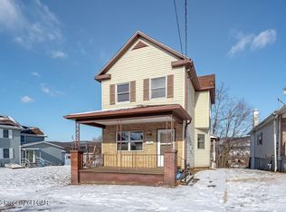 330 E Broad St, Nanticoke, PA 18634