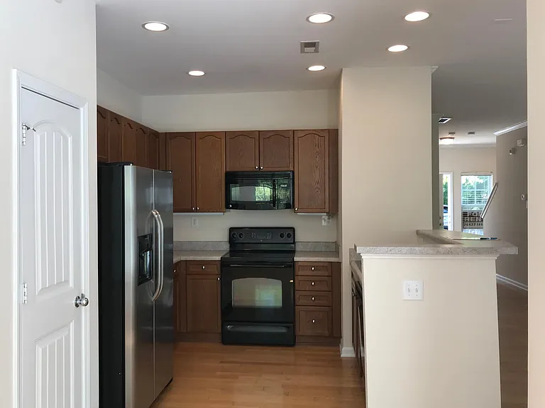14113 Castle Abbey Ln — Photo 5