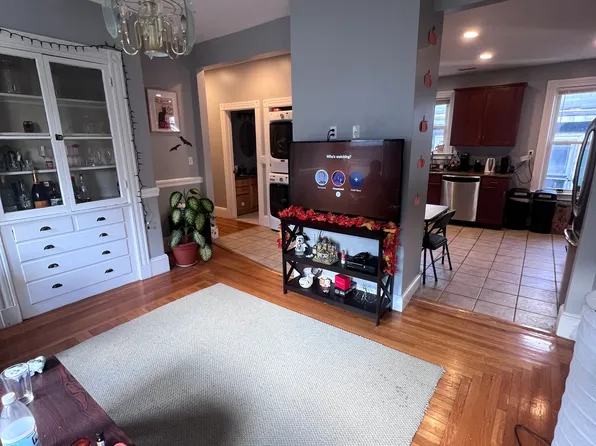 122 Calumet St, Roxbury, MA