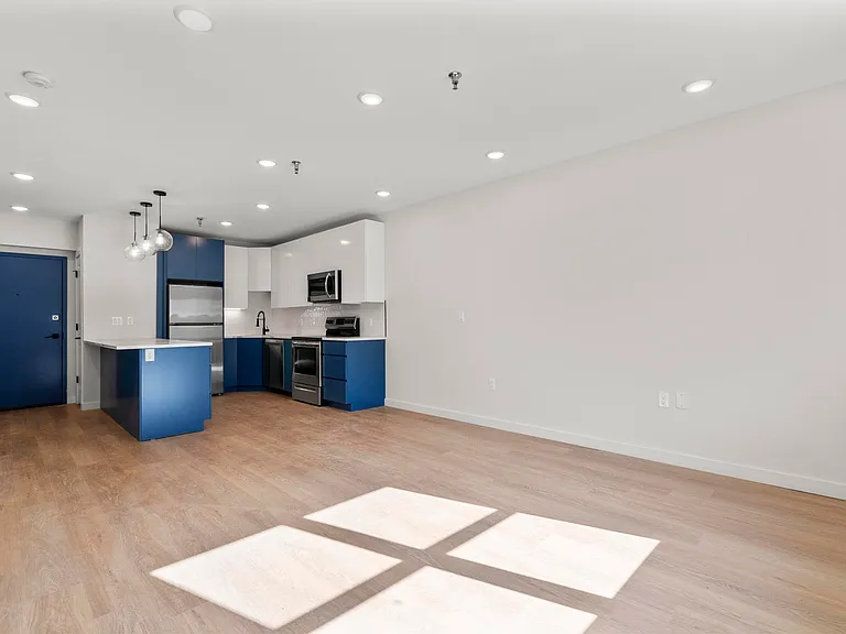 A55 Tunxis Ave #106 — Photo 26