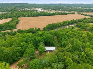 309 River Bluff Rd, Linden, TN 37096