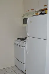 Rented by R New York