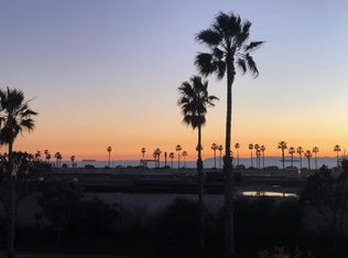 19575 Grandview Cir, Huntington Beach, CA 92648
