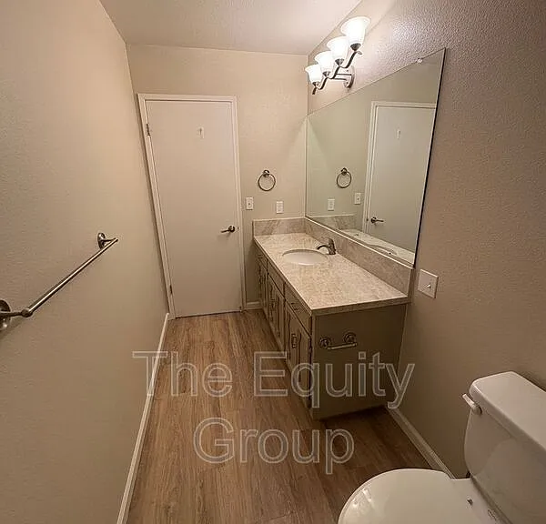 4230 W Grove Ct — Photo 14
